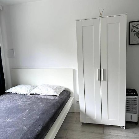 Quiet Apartment Near The Park, Metro, Centre, Wi-Fi - By Hik Apartments Warsaw Luaran gambar