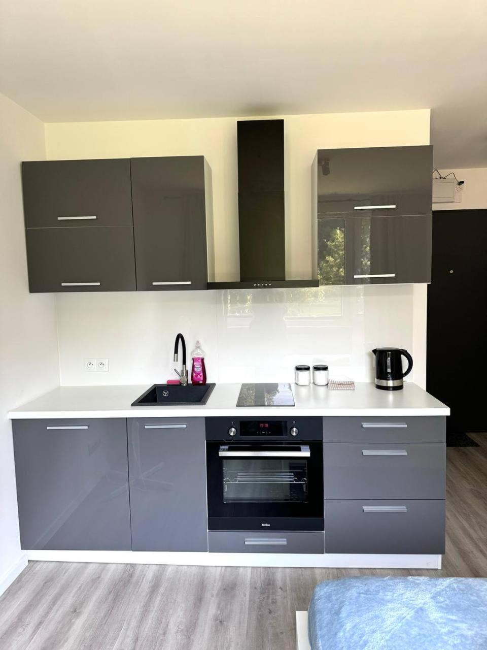 Quiet Apartment Near The Park, Metro, Centre, Wi-Fi - By Hik Apartments Warsaw Luaran gambar