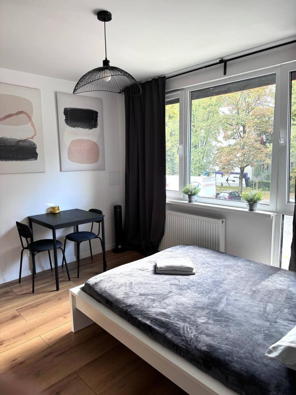 Quiet Apartment Near The Park, Metro, Centre, Wi-Fi - By Hik Apartments Warsaw Luaran gambar