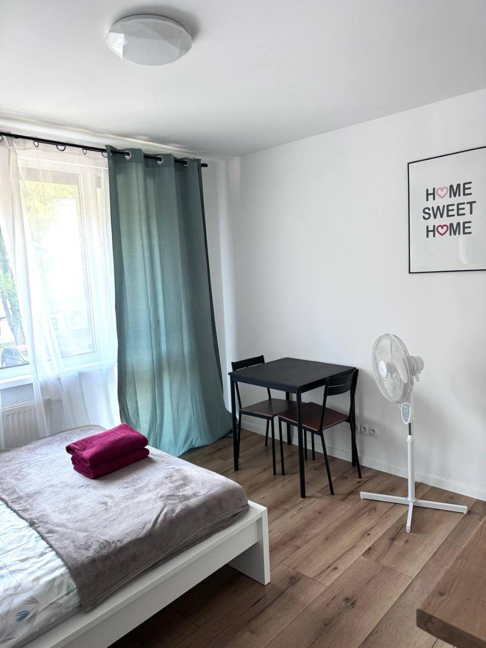 Quiet Apartment Near The Park, Metro, Centre, Wi-Fi - By Hik Apartments Warsaw Luaran gambar